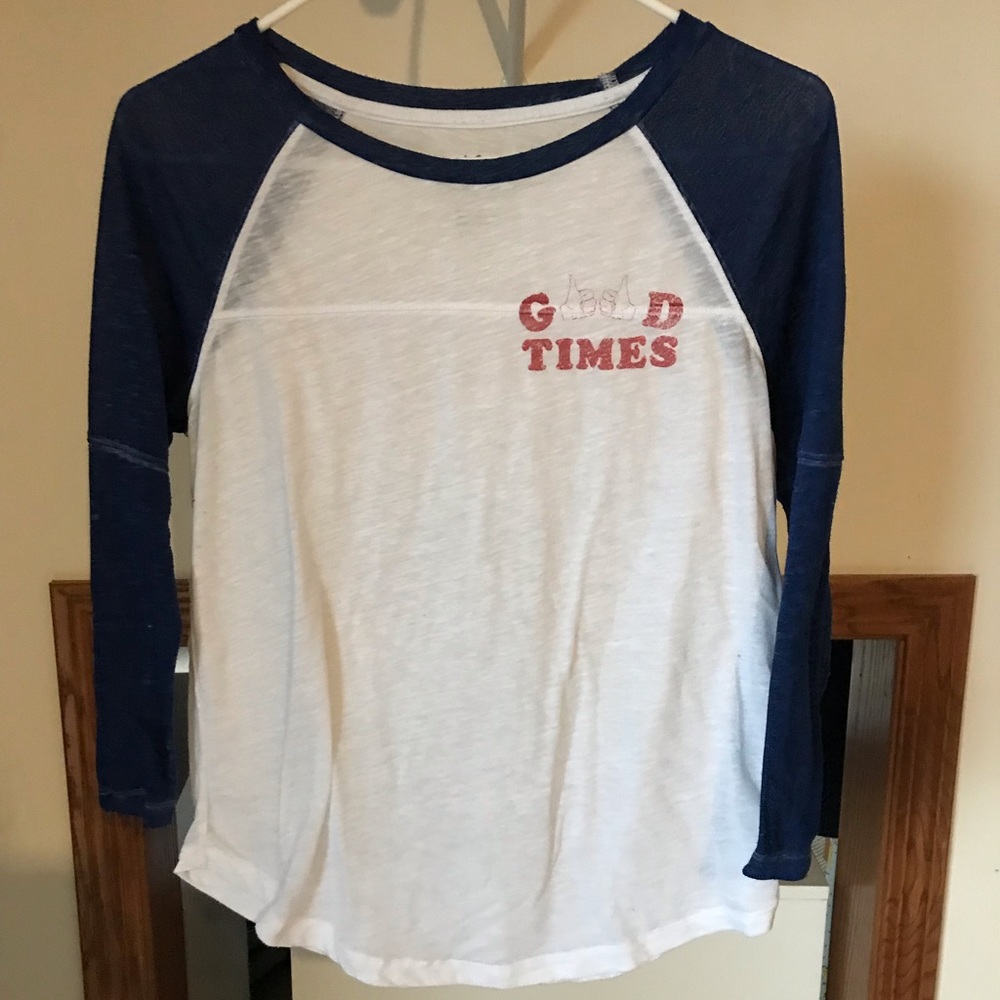3/4 sleeve shirt